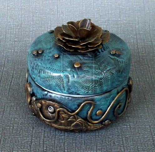 blue_gold_rose_trinket_box_by_mandarinmoon-d2z3byx (495x486, 215Kb)