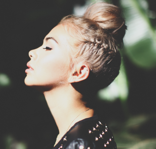 Hayley Kiyoko - Demons